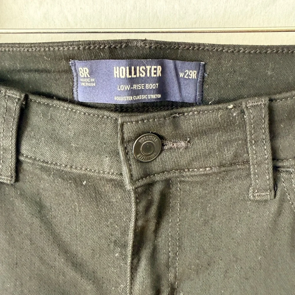 Hollister NWT Women's Black Flare Jeans Sz 8R - Picture 4 of 5